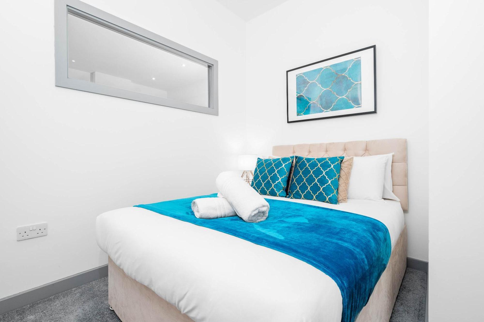 Modern Apartment In Brierley Hill - Secure Parking - Wifi & Netflix - Excellent Value - 11O Eksteriør bilde